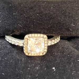 Pandora halo ring